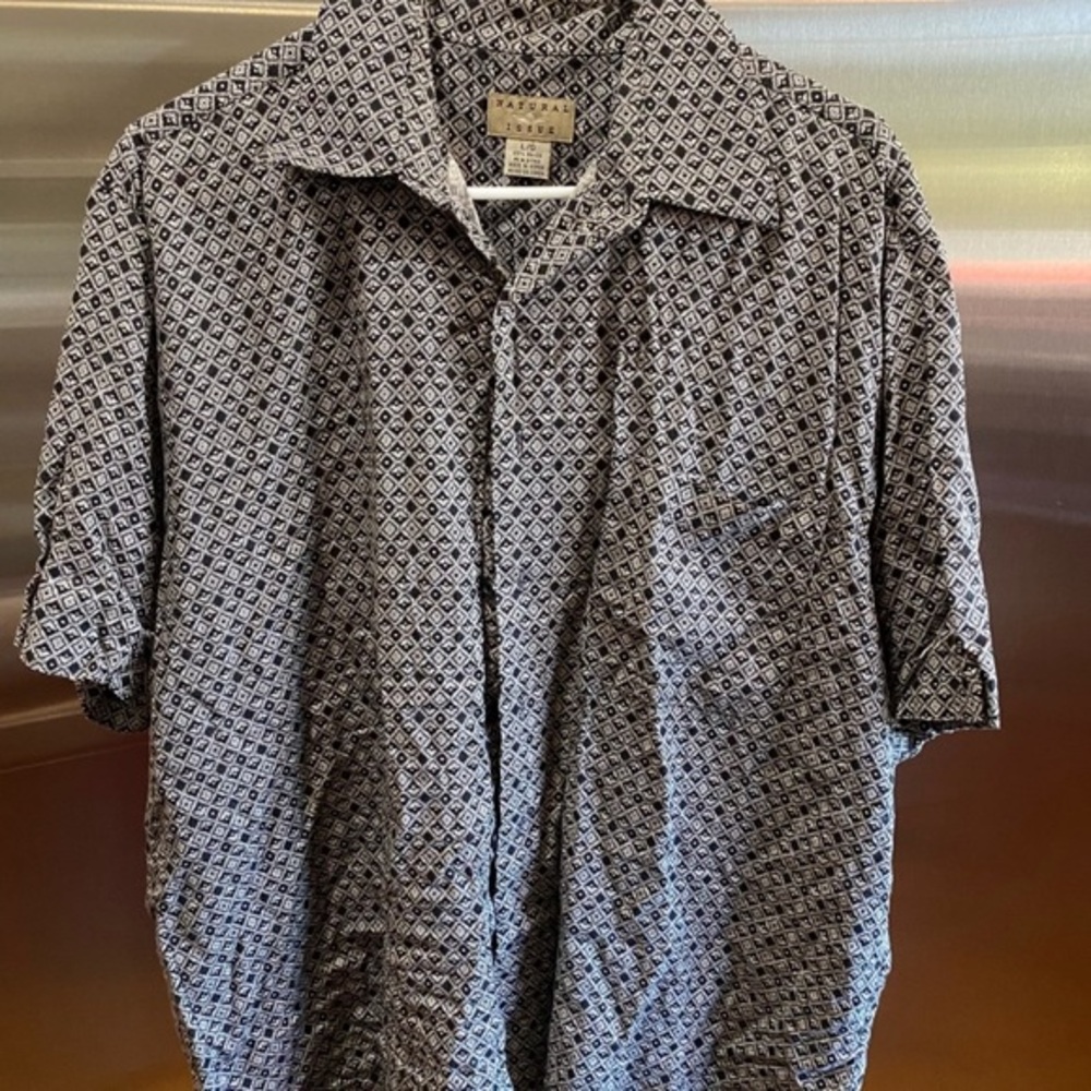 NATURAL ISSUE | black and white button up